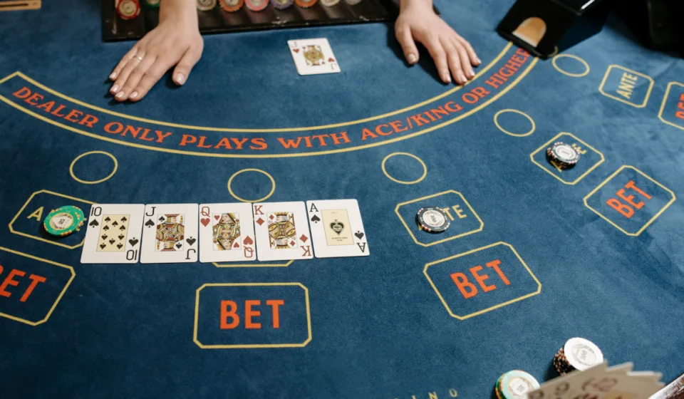 Các loại bàn baccarat online