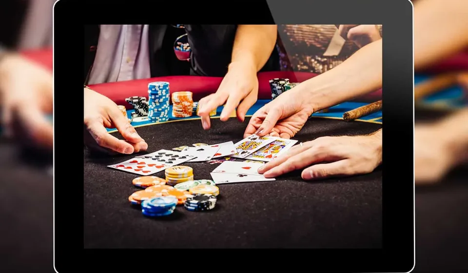 Rủi ro khi chơi poker online