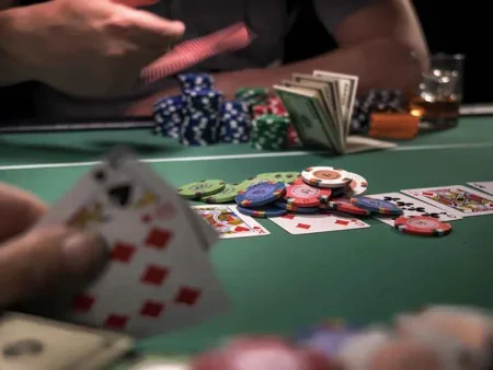Chiến lược nâng cao trong poker: Bí quyết đọc vị, cược và quản lý vốn hiệu quả